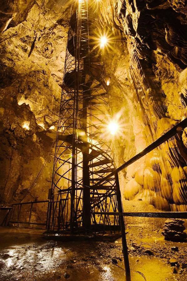 Inside Moaning Caverns, Adventure Park