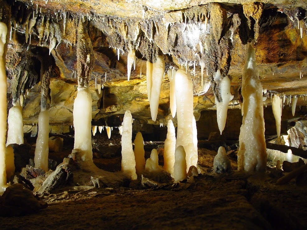 Palace chamber at Ohio Caverns